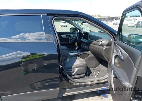 2023 Chevrolet Blazer Awd 2Lt from USA, damaged, VIN 3GNKBHR42PS221987